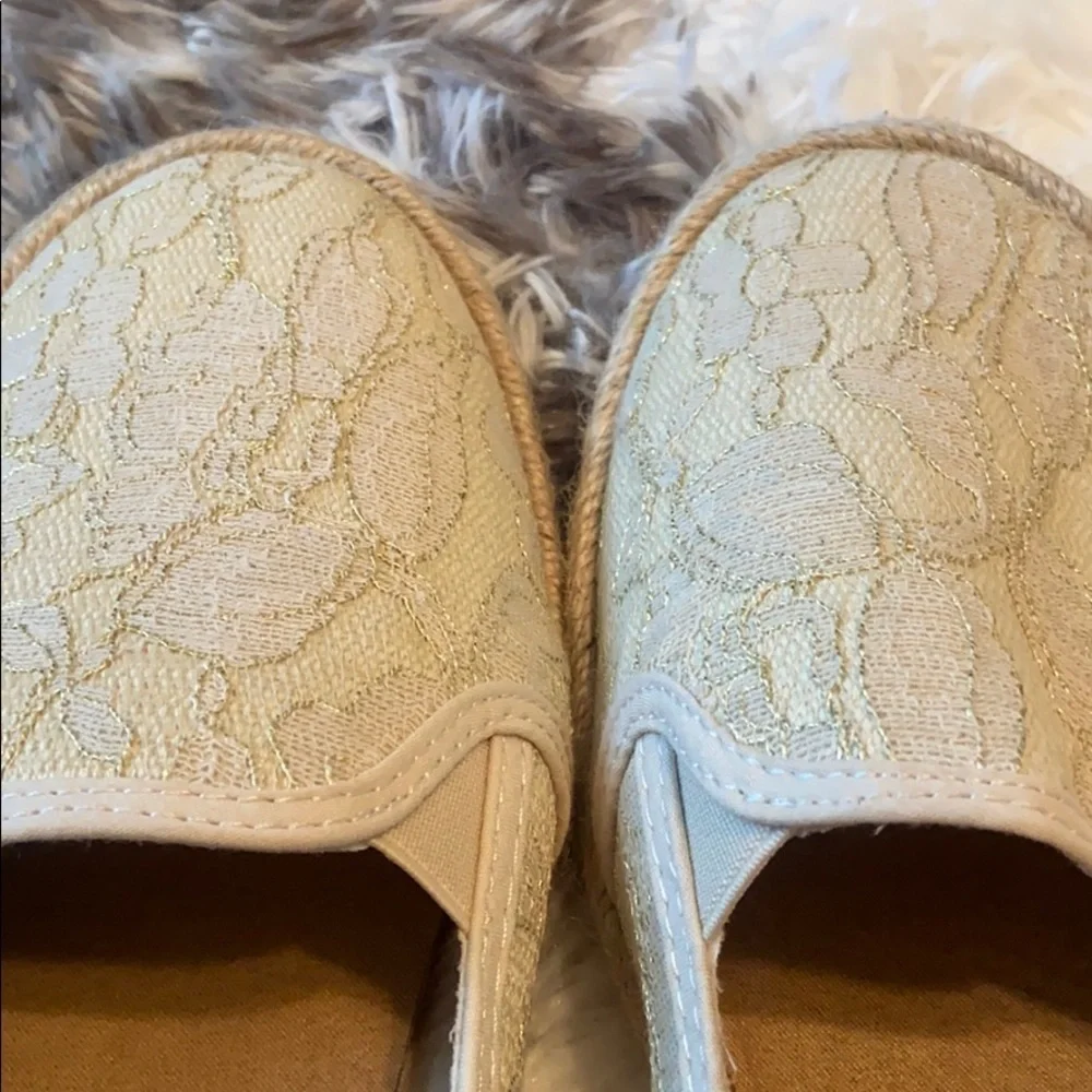 🌼 Super cute espadrilles 🌼​